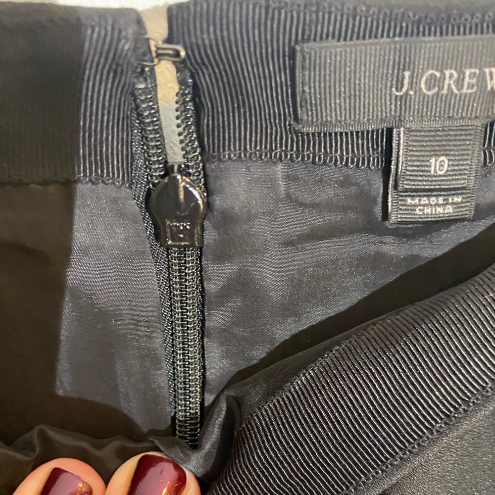 J. Crew mini skirt size 10 in black - Picture 2 of 3